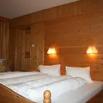 Апартаменты Home4you *
