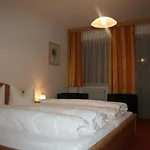 Апартаменты Home4you Зёльден