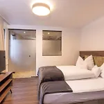 Home4you Apartment *